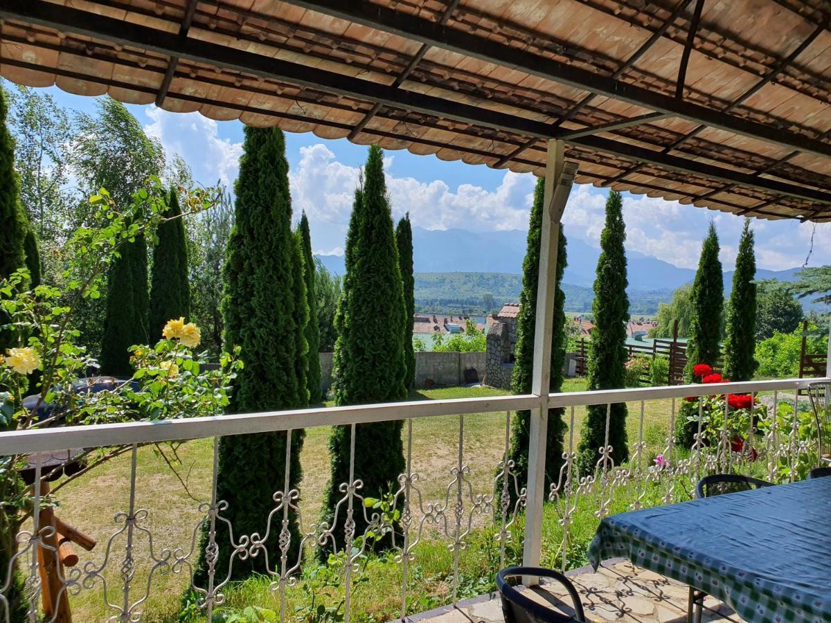 Apartamento Casa Carpati Zărneşti Exterior foto
